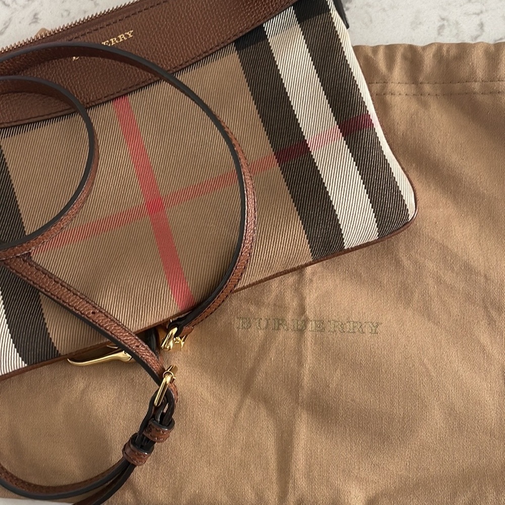 Burberry Peyton crossbody - Picture 4 of 6
